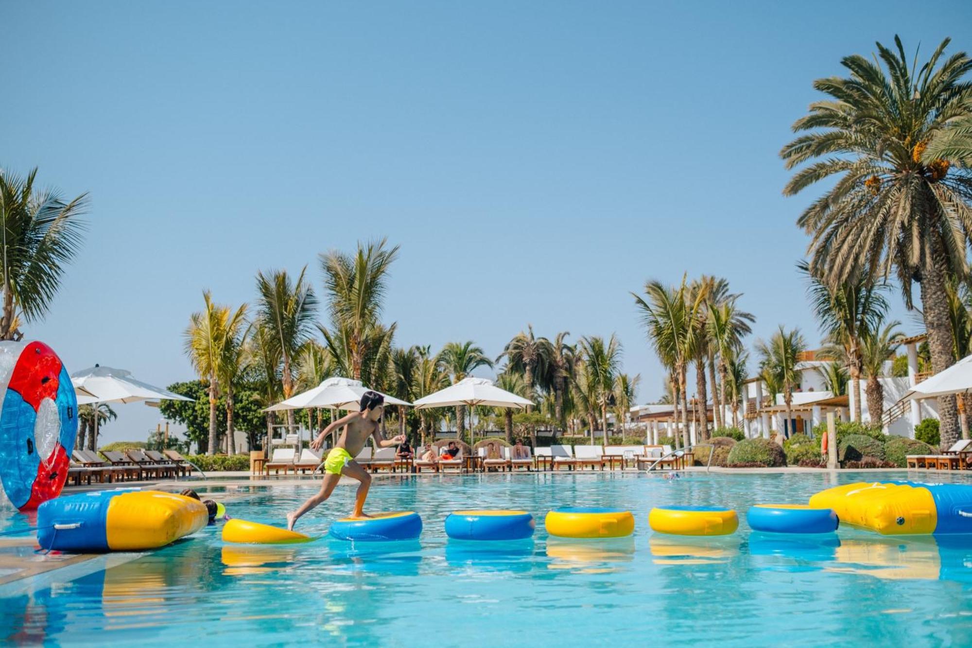 Hotel Paracas, A Luxury Collection Resort, Paracas Luaran gambar The swimming pool at the resort